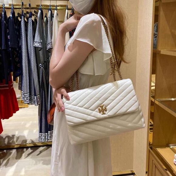 Tory Burch Kira Chevron Convertible Shoulder Bag - Picture 1 of 10